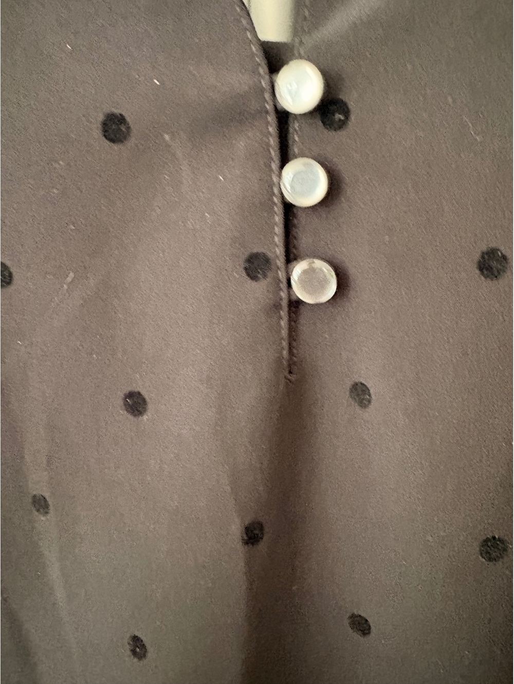 Talbots Petite Black Polka Dot Blouse with Pearl Buttons Size LP - Picture 4 of 9